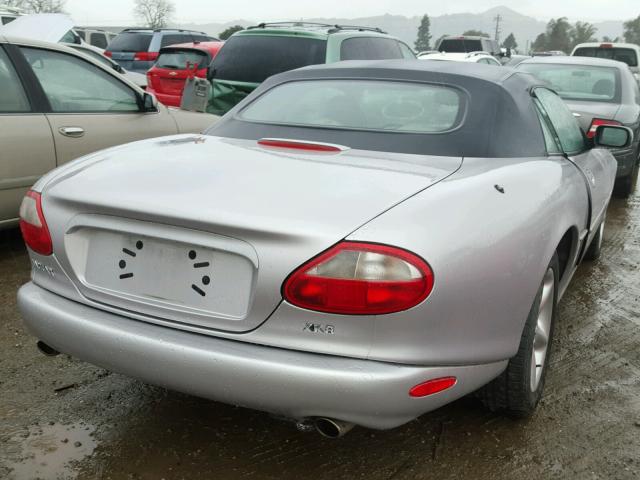 SAJJA42C0YNA04746 - 2000 JAGUAR XK8 SILVER photo 4