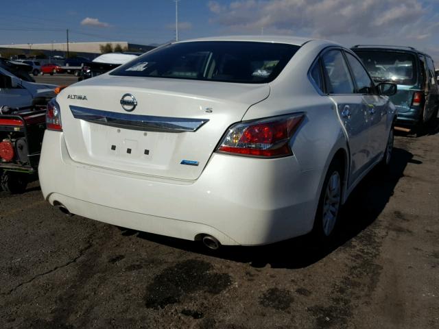 1N4AL3AP6EC179195 - 2014 NISSAN ALTIMA 2.5 WHITE photo 4