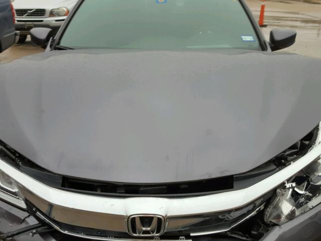 1HGCR2F53GA143693 - 2016 HONDA ACCORD SPO GRAY photo 7