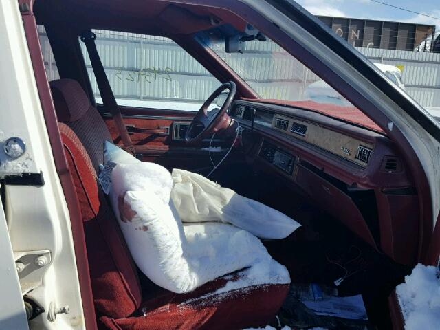 1G4HP54C1KH457206 - 1989 BUICK LESABRE CU WHITE photo 5