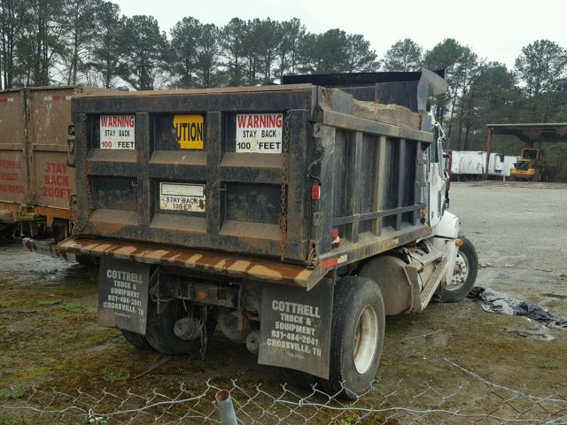 1FUW3MDB8VP805210 - 1997 FREIGHTLINER CONVENTION WHITE photo 4