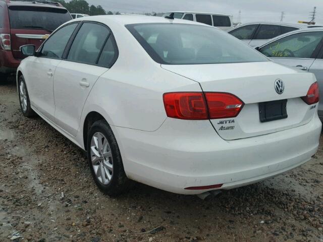 3VWDP7AJ4CM302404 - 2012 VOLKSWAGEN JETTA SE WHITE photo 3