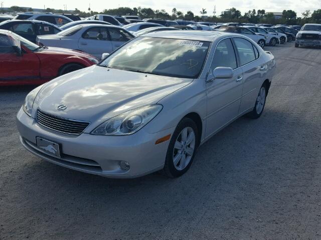 JTHBA30GX55113824 - 2005 LEXUS ES 330 BEIGE photo 2