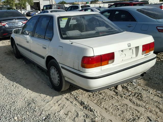 1HGCB7653PA000261 - 1993 HONDA ACCORD LX WHITE photo 3