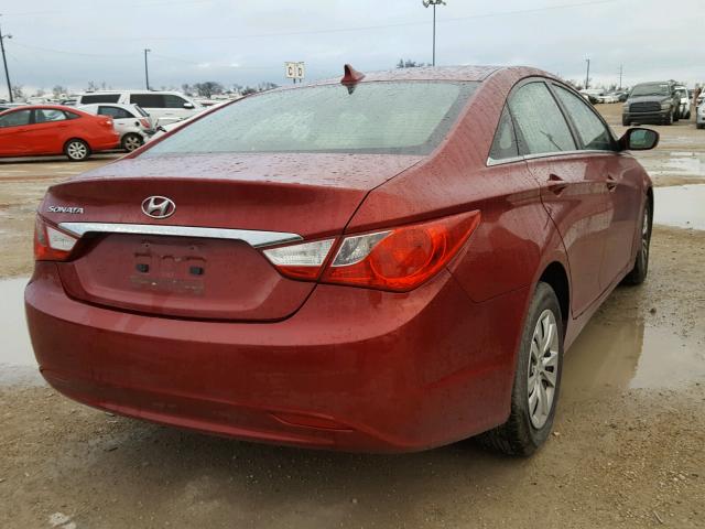 5NPEB4AC4BH128263 - 2011 HYUNDAI SONATA GLS RED photo 4