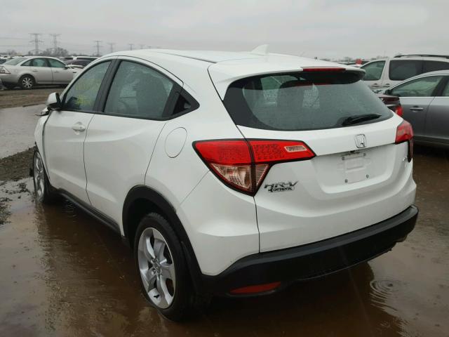 3CZRU6H34GM755070 - 2016 HONDA HR-V LX WHITE photo 3