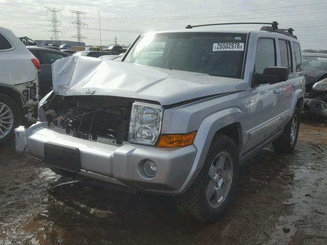 1J4RH4GKXAC113740 - 2010 JEEP COMMANDER SILVER photo 2