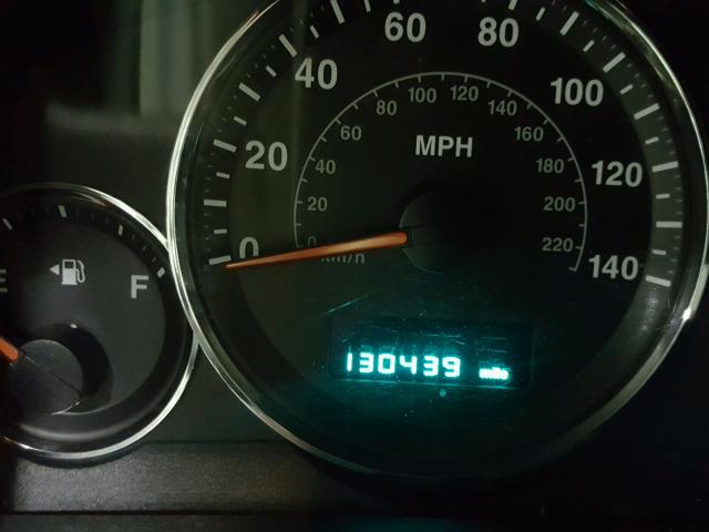 1J8HH48NX6C253748 - 2006 JEEP COMMANDER WHITE photo 8