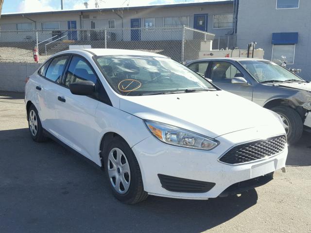 1FADP3E22FL376074 - 2015 FORD FOCUS S WHITE photo 1