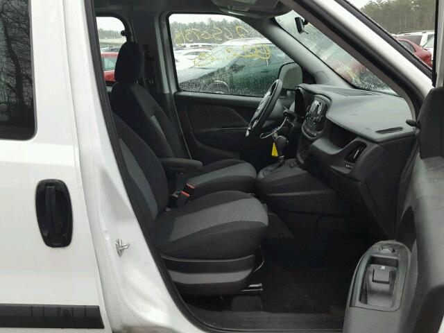 ZFBERFAB7H6D96831 - 2017 RAM PROMASTER 白色 照片 5