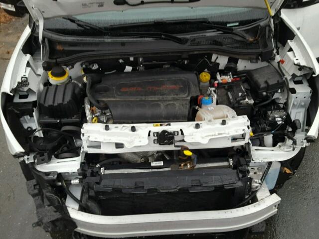 ZFBERFAB7H6D96831 - 2017 RAM PROMASTER 白色 照片 7