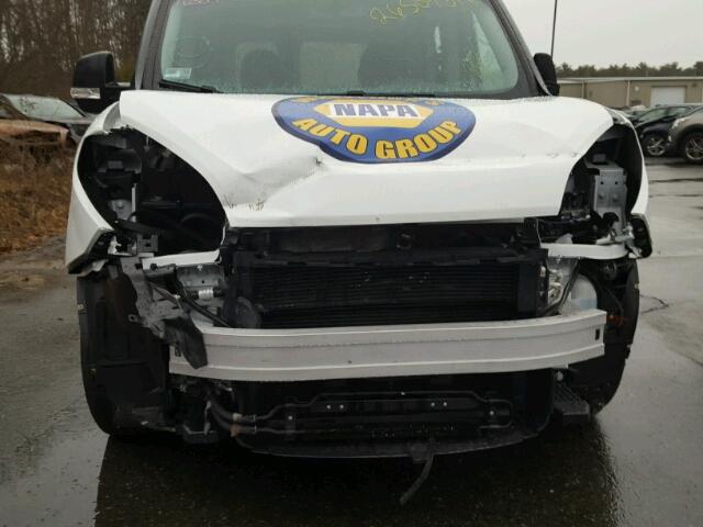 ZFBERFAB7H6D96831 - 2017 RAM PROMASTER 白色 照片 9