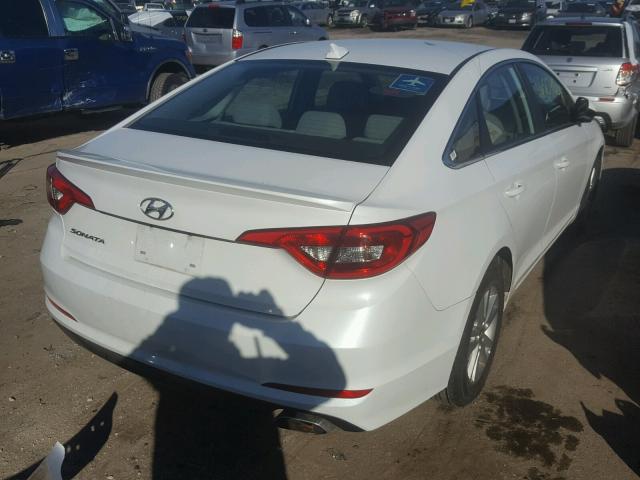 5NPE24AF0GH329840 - 2016 HYUNDAI SONATA SE WHITE photo 4