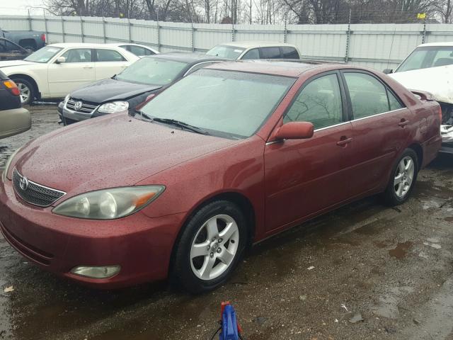 4T1BF32K82U028742 - 2002 TOYOTA CAMRY LE MAROON photo 2