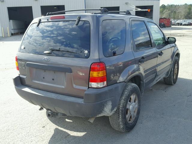 1FMYU93184KB42974 - 2004 FORD ESCAPE XLT GRAY photo 4