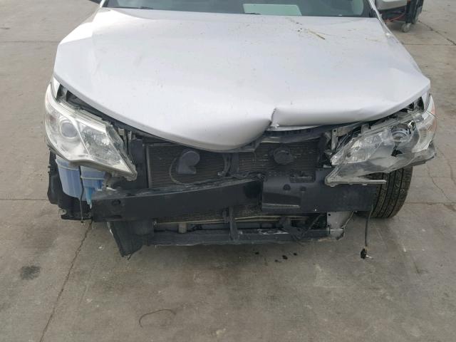 4T4BF1FK5ER340672 - 2014 TOYOTA CAMRY L SILVER photo 7