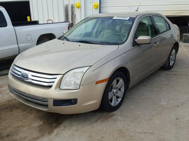 3FAHP07Z07R257758 - 2007 FORD FUSION SE GOLD photo 2