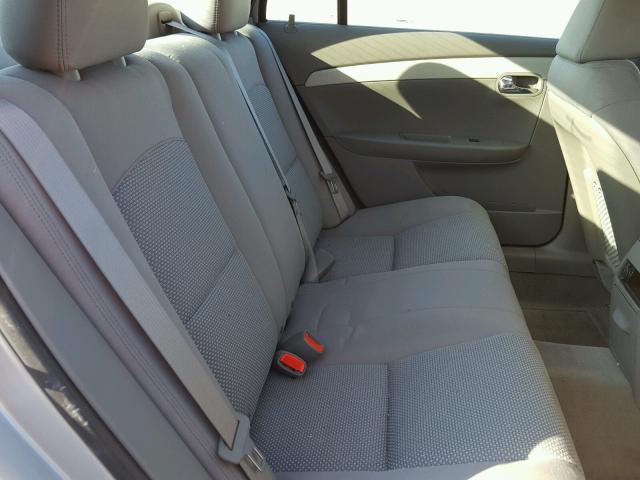 1G1ZB5E08CF111235 - 2012 CHEVROLET MALIBU LS ვერცხლისფერი ფოტო 6