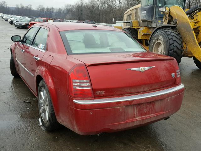 2C3LA63H26H455438 - 2006 CHRYSLER 300C RED photo 3