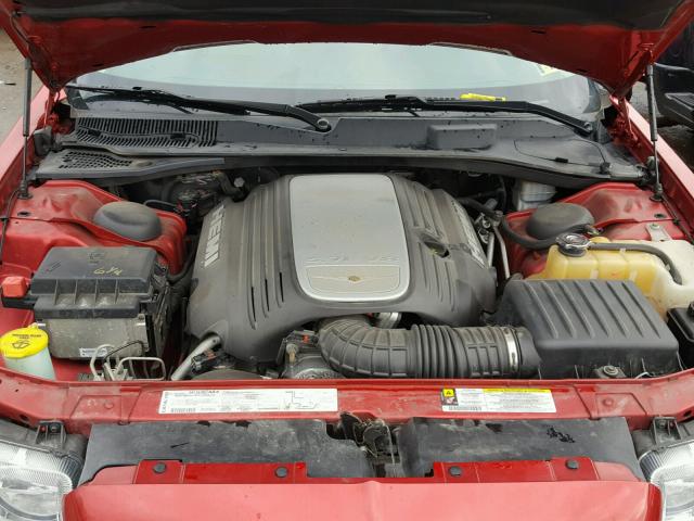 2C3LA63H26H455438 - 2006 CHRYSLER 300C RED photo 7