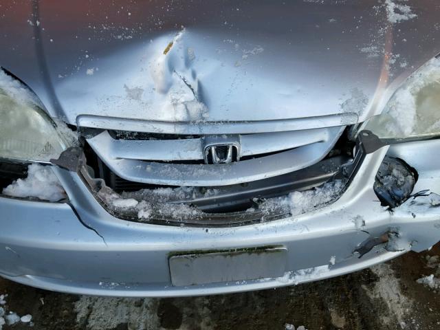 1HGEM22523L035013 - 2003 HONDA CIVIC LX SILVER photo 9