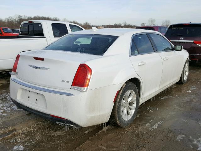 2C3CCAAG8FH797354 - 2015 CHRYSLER 300 LIMITE WHITE photo 4