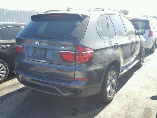 5UXZV8C56CL424279 - 2012 BMW X5 XDRIVE5 GRAY photo 4