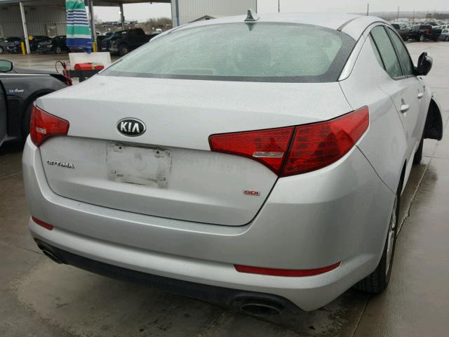 5XXGM4A77DG225770 - 2013 KIA OPTIMA LX SILVER photo 4