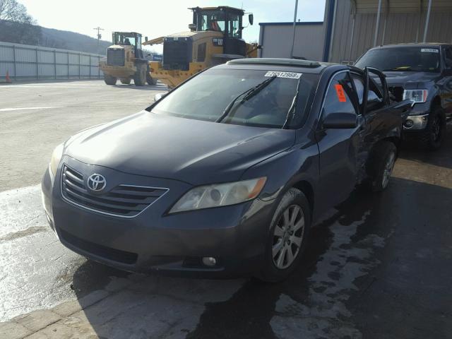 4T1BK46K67U506577 - 2007 TOYOTA CAMRY NEW GRAY photo 2