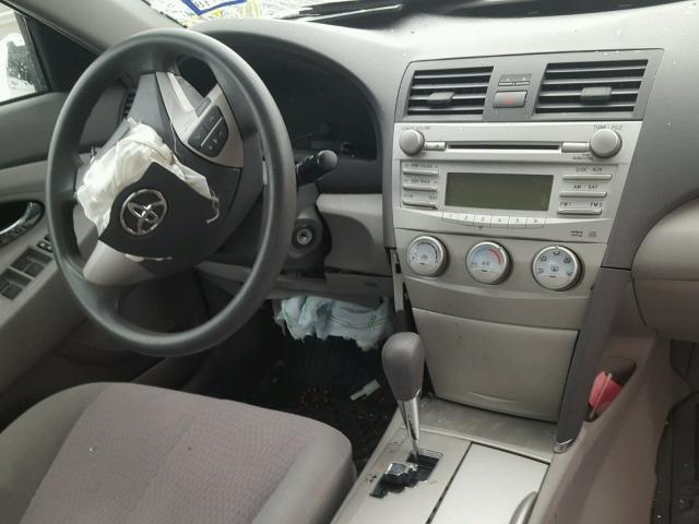 4T1BF3EK7BU656948 - 2011 TOYOTA CAMRY BASE WHITE photo 9