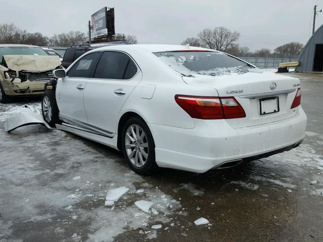 JTHDL5EF0A5002045 - 2010 LEXUS LS 460L WHITE photo 3