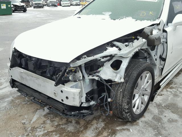 JTHDL5EF0A5002045 - 2010 LEXUS LS 460L WHITE photo 9