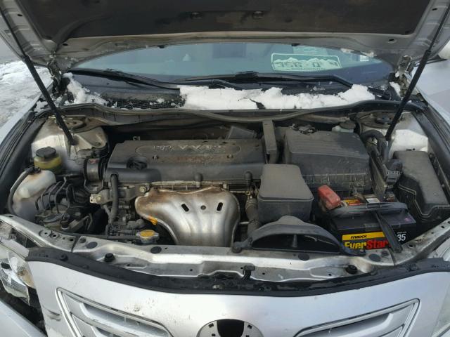 4T1BE46K09U268221 - 2009 TOYOTA CAMRY BASE SILVER photo 7