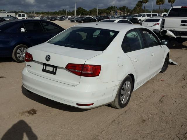 3VW2K7AJ7FM303363 - 2015 VOLKSWAGEN JETTA BASE WHITE photo 4