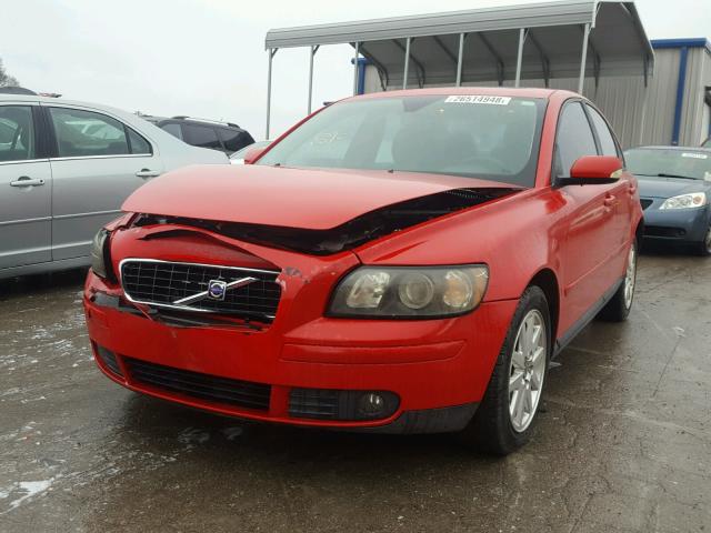 YV1MS682562158068 - 2006 VOLVO S40 T5 RED photo 2