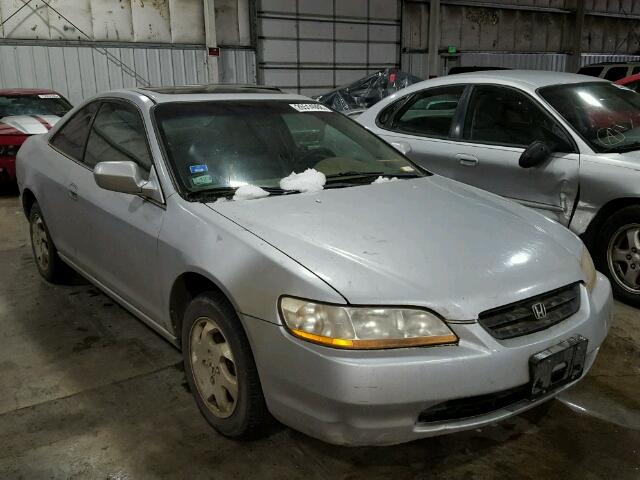 1HGCG3175YA001139 - 2000 HONDA ACCORD EX SILVER photo 1