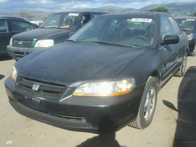 1HGCG1650WA071947 - 1998 HONDA ACCORD EX BLACK photo 2