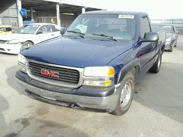 1GTEC14V1XZ500666 - 1999 GMC NEW SIERRA BLUE photo 2