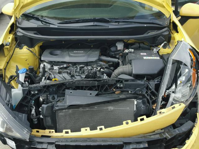 KNADM4A36G6661753 - 2016 KIA RIO LX YELLOW photo 7