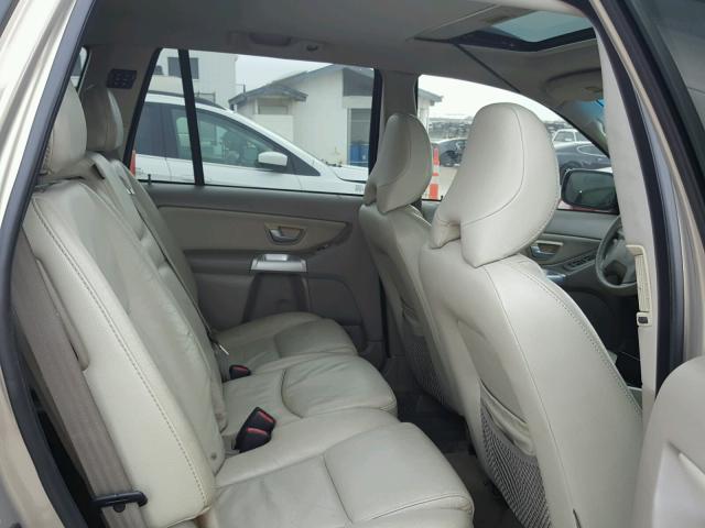 YV1CY592851143698 - 2005 VOLVO XC90 TAN photo 6