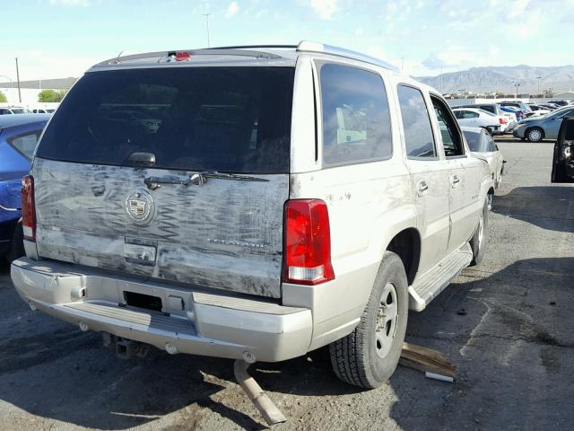 1GYEK63N55R265360 - 2005 CADILLAC ESCALADE L SILVER photo 4