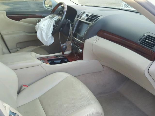 JTHBL5EF3B5104691 - 2011 LEXUS LS 460 WHITE photo 5