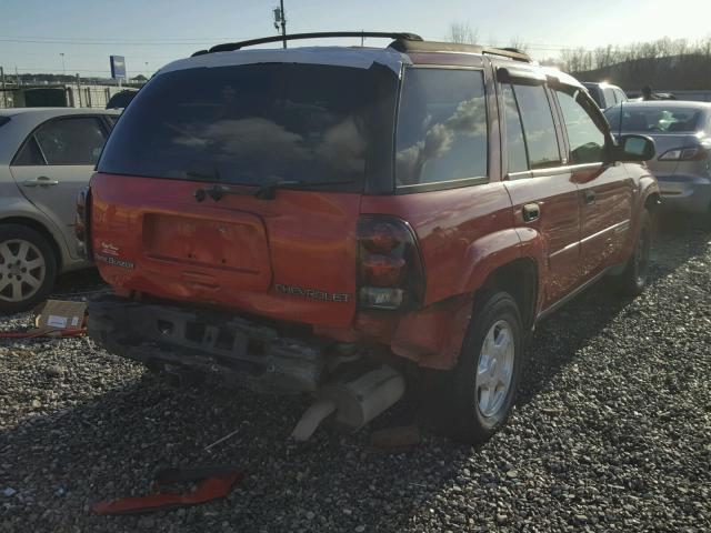 1GNDS13S522273402 - 2002 CHEVROLET TRAILBLAZE RED photo 4