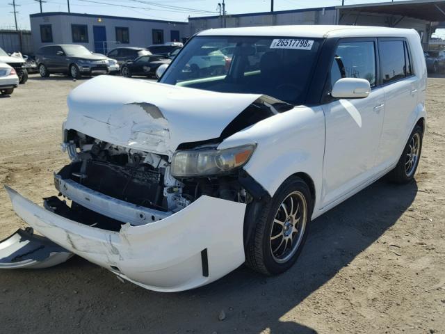 JTLZE4FE9A1107339 - 2010 TOYOTA SCION XB WHITE photo 2