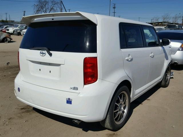 JTLZE4FE9A1107339 - 2010 TOYOTA SCION XB WHITE photo 4