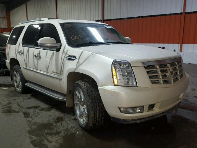 1GYFK638X8R264028 - 2008 CADILLAC ESCALADE L WHITE photo 1