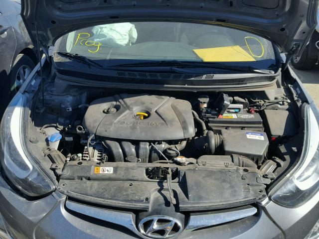 KMHDH4AE7GU636067 - 2016 HYUNDAI ELANTRA SE GRAY photo 7