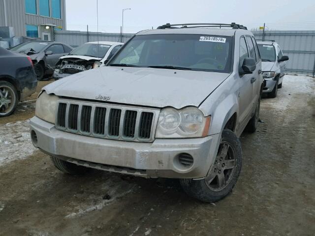 1J4HR48N95C684594 - 2005 JEEP GRAND CHER SILVER photo 2