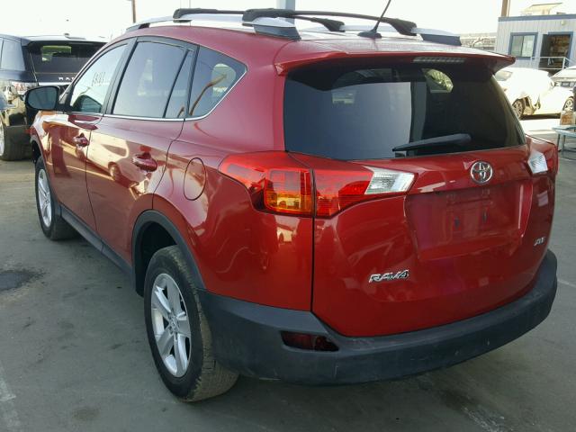 2T3WFREV8DW008611 - 2013 TOYOTA RAV4 XLE RED photo 3