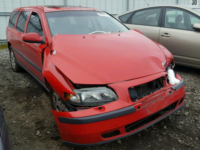 YV1SW53D611024716 - 2001 VOLVO V70 T5 TUR RED photo 1